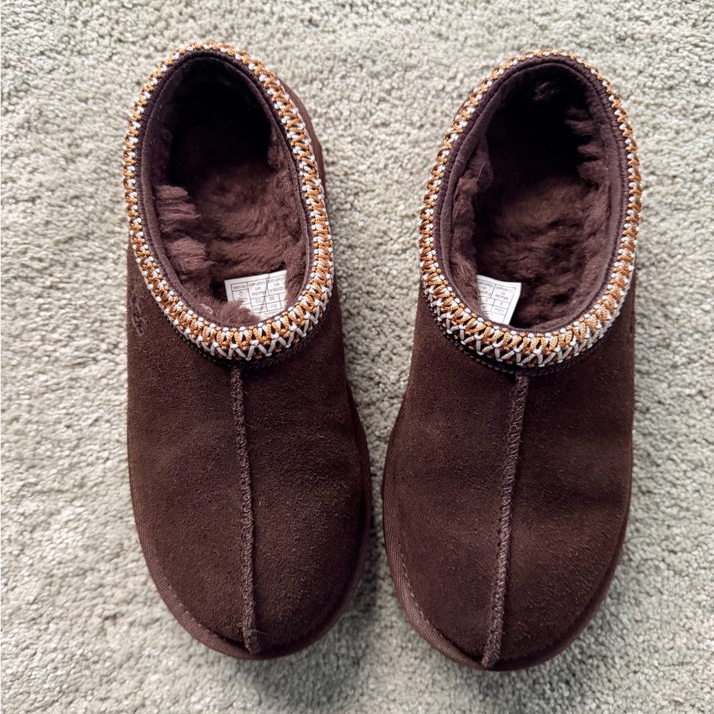 UGG Dusted Cocoa Tasman Big Kids 3/Women's 5